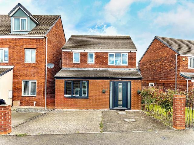 3 bedroom detached house for sale