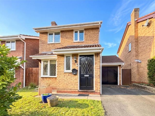 3 bedroom detached house for sale
