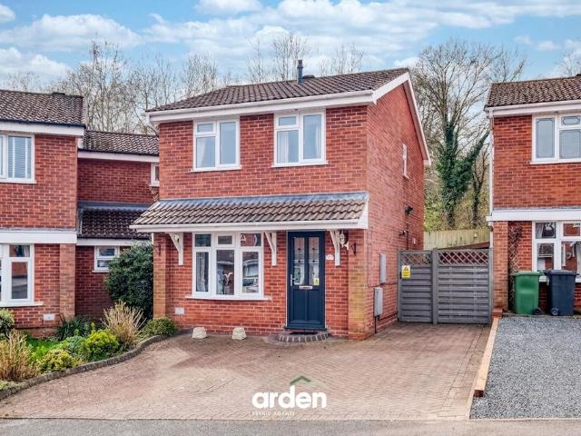 3 bedroom detached house for sale