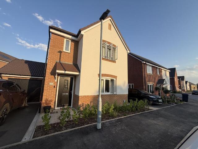 3 bedroom detached house for sale