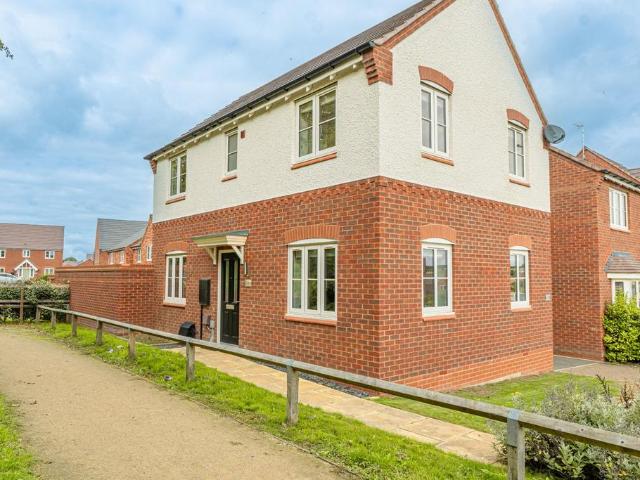 3 bedroom detached house for sale