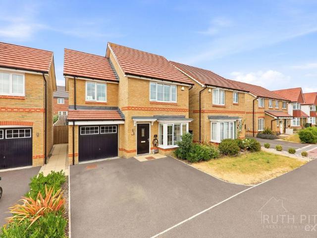 3 bedroom detached house for sale