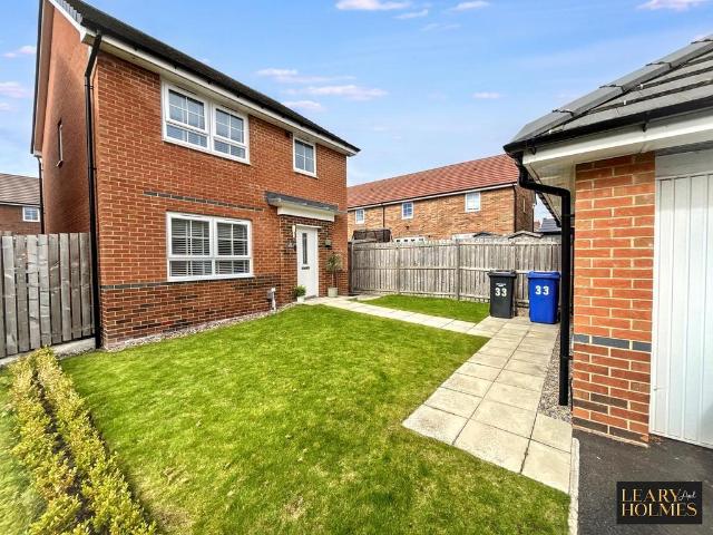 3 bedroom detached house for sale