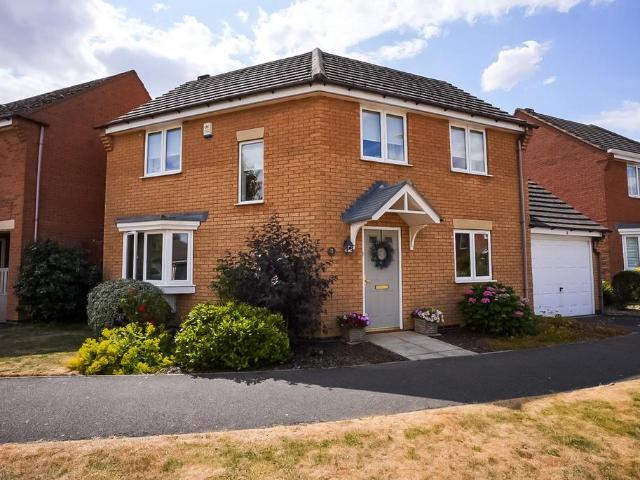 3 bedroom detached house for sale