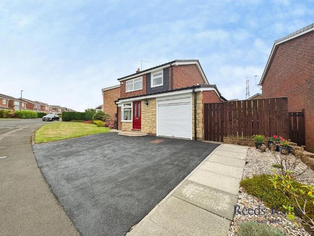 3 bedroom detached house for sale