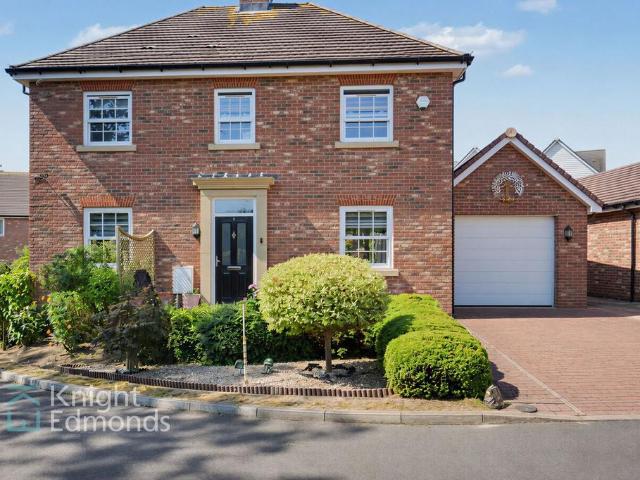 3 bedroom detached house for sale