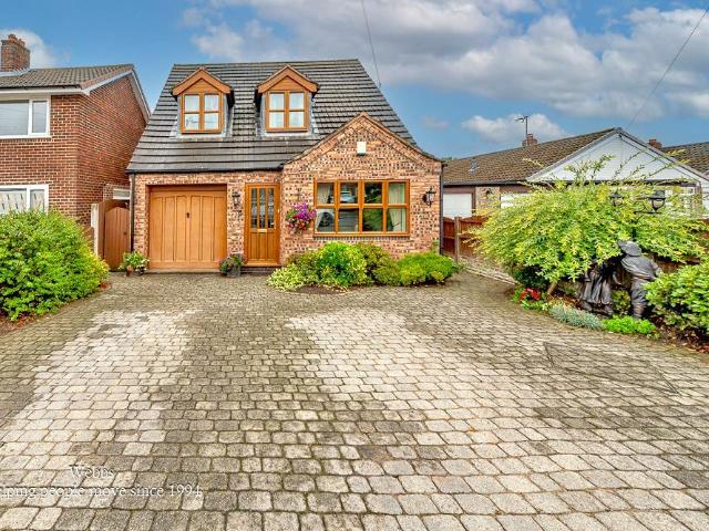 3 bedroom detached house for sale