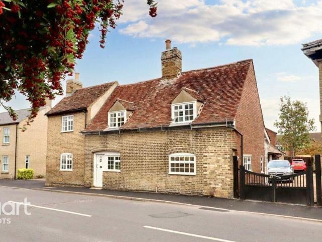 3 bedroom detached house for sale