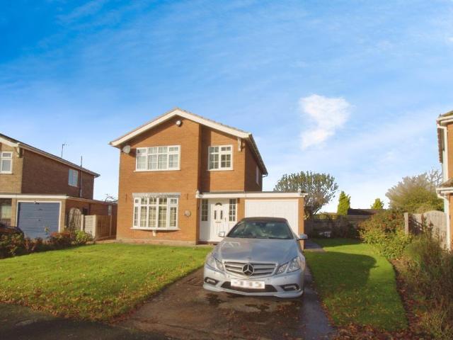 3 bedroom detached house for sale