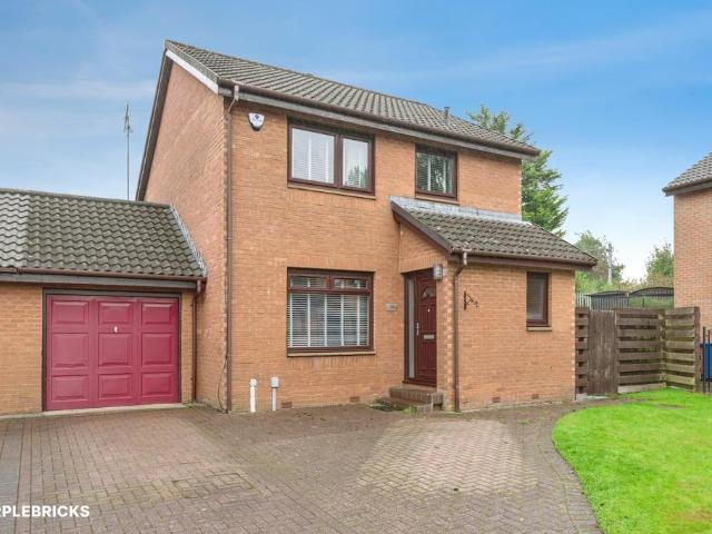 3 bedroom detached house for sale