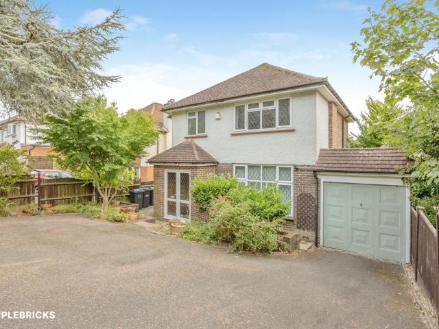 3 bedroom detached house for sale