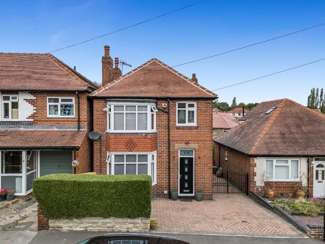 3 bedroom detached house for sale