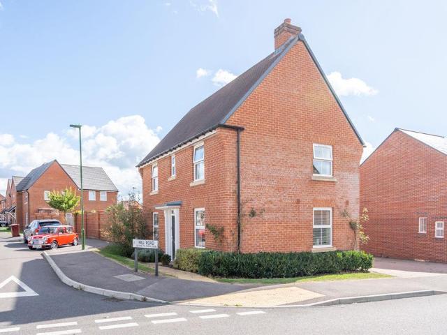 3 bedroom detached house for sale