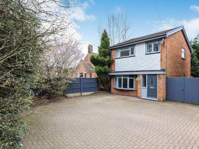 3 bedroom detached house for sale
