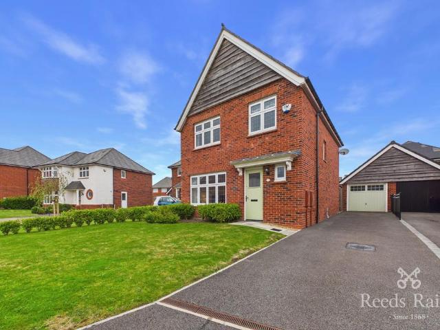 3 bedroom detached house for sale