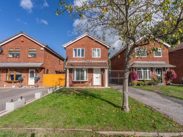3 bedroom detached house for sale