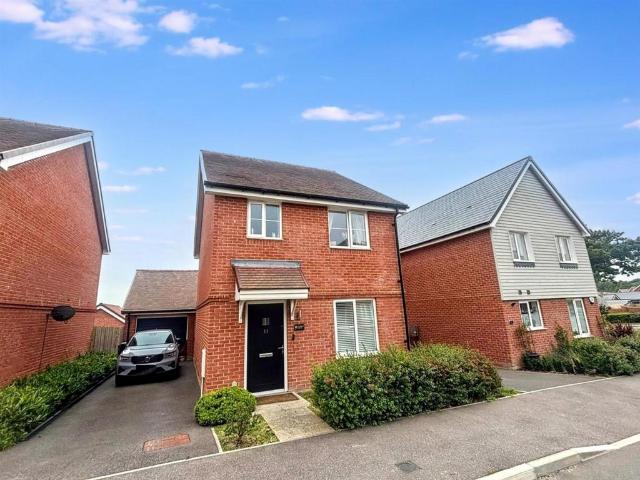 3 bedroom detached house for sale
