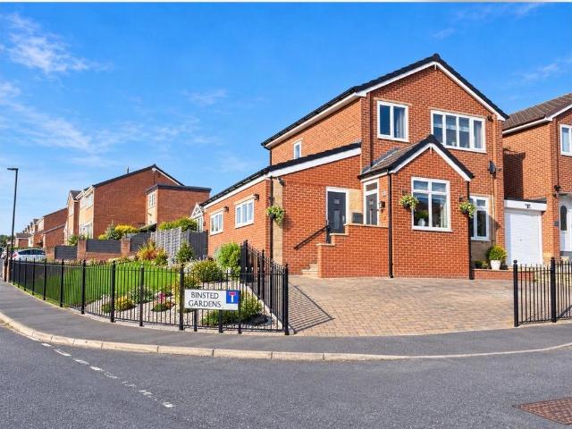 3 bedroom detached house for sale