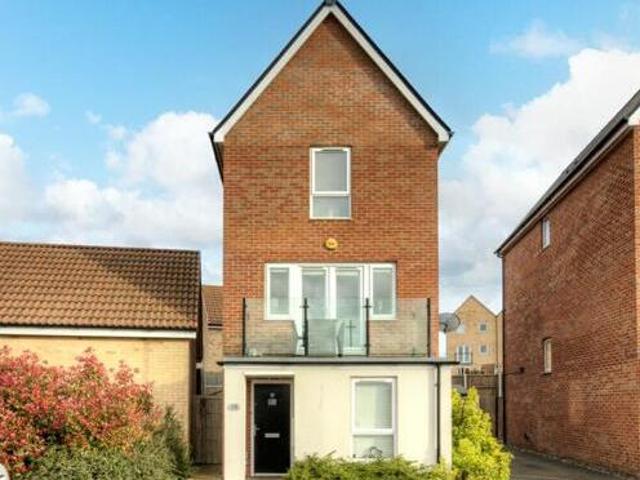 3 Bedroom Detached House For Sale In Colchester, Essex