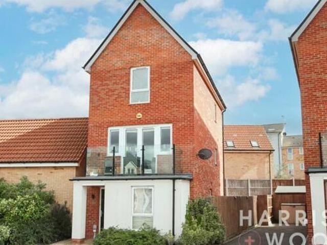 3 Bedroom Detached House For Sale In Colchester, Essex