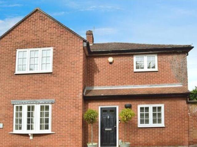 3 Bedroom Detached House For Sale In Colchester, Essex