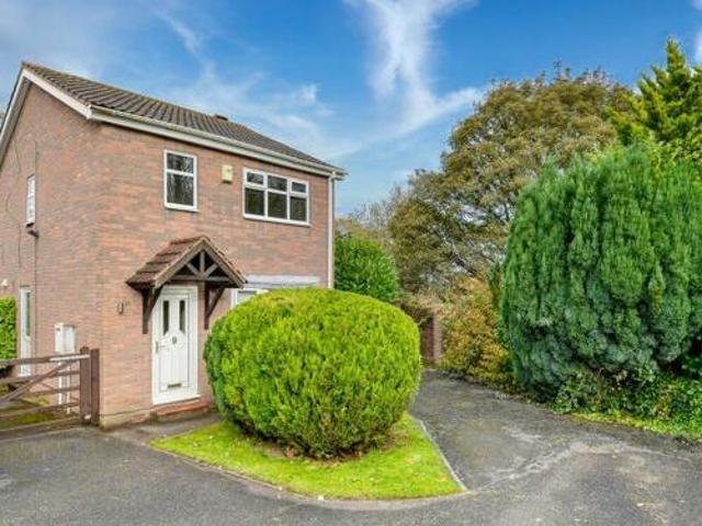 3 Bedroom Detached House For Sale In Chesterfield