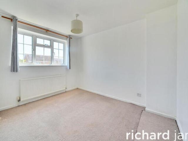 3 bedroom detached house for sale in Adwalton Close, Freshbrook, Swindon, SN5