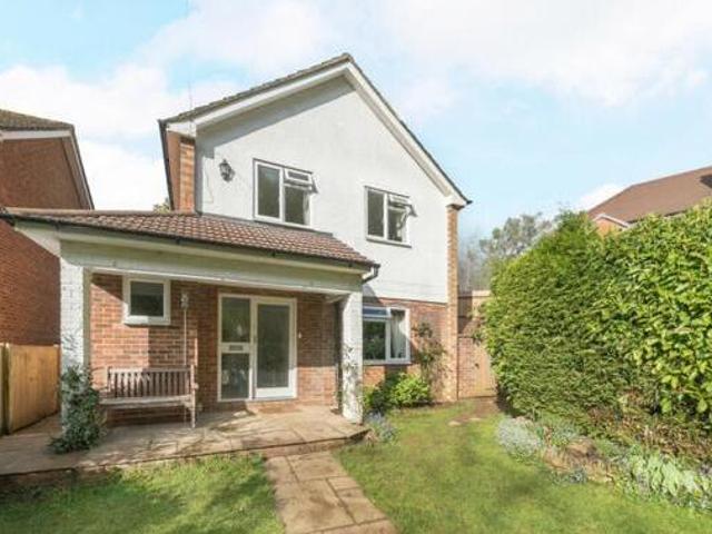 3 Bedroom Detached House For Sale In Godalming, Surrey