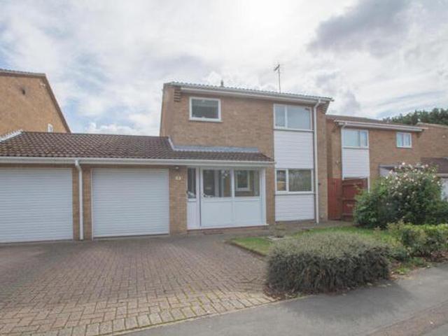 3 Bedroom Detached House For Sale In Eye