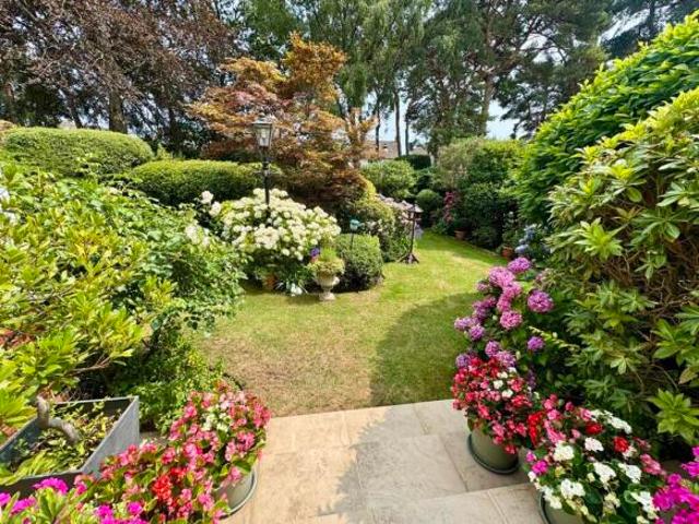 3 bedroom detached house for sale in Keith Road, Bournemouth, BH3