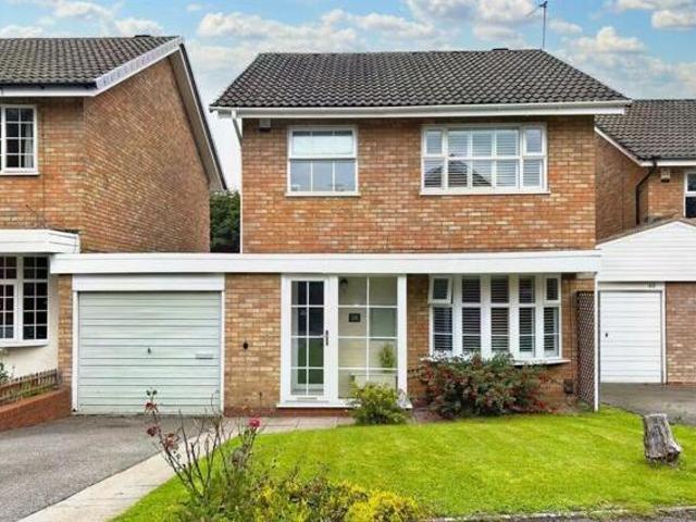 3 Bedroom Detached House For Sale In Kings Norton