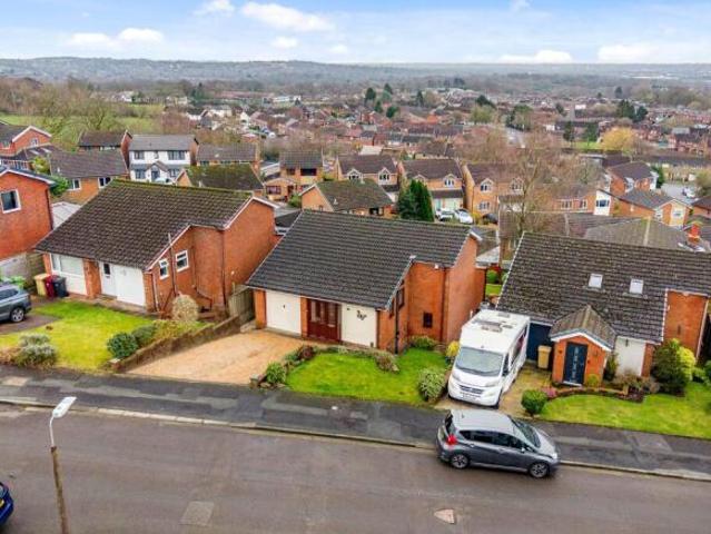 3 bedroom detached house for sale in Horseshoe Lane, Bromley Cross, Bolton, BL7 9RR, BL7