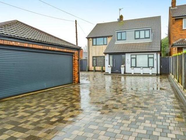 3 Bedroom Detached House For Sale In Heath Hayes, Cannock