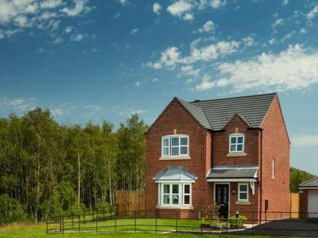 3 Bedroom Detached House For Sale In Lucas Lane, Hilton