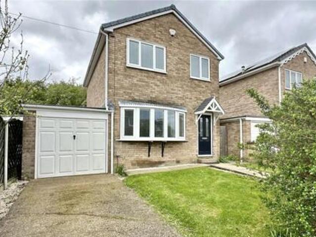 3 Bedroom Detached House For Sale In Monk Bretton, Barnsley