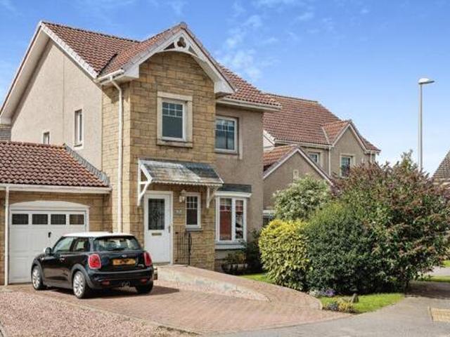 3 Bedroom Detached House For Sale In Montrose