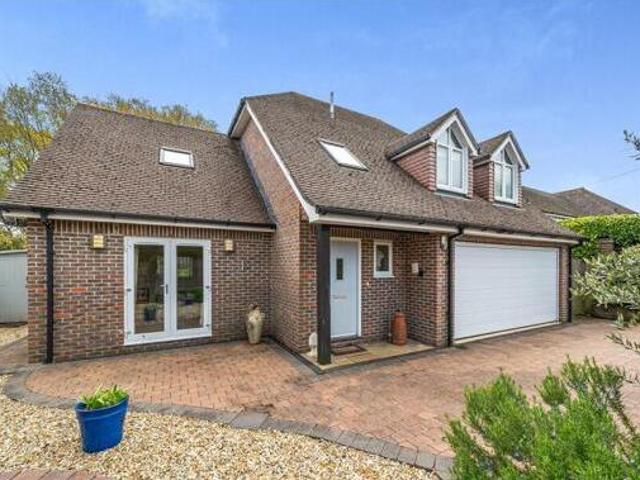 3 Bedroom Detached House For Sale In New Milton, Hampshire