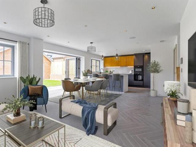 3 bedroom detached house for sale in Skylarks, Ovingdean, Brighton, BN2
