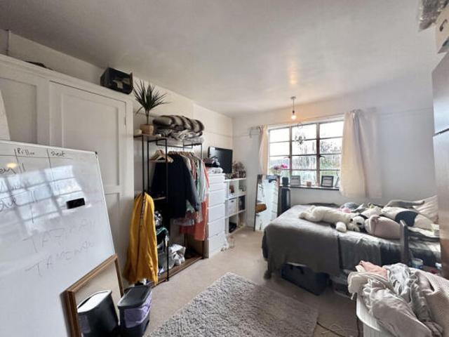3 bedroom detached house for sale in Stanley Green Road, Oakdale, Poole, BH15