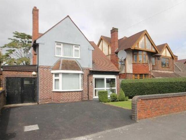 3 Bedroom Detached House For Sale In Walsall, West Midlands