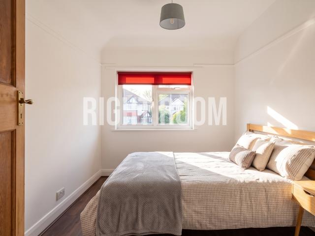 3 bedroom Detached house to let Three Bedroom House, Lawn Close, HA4 6ED