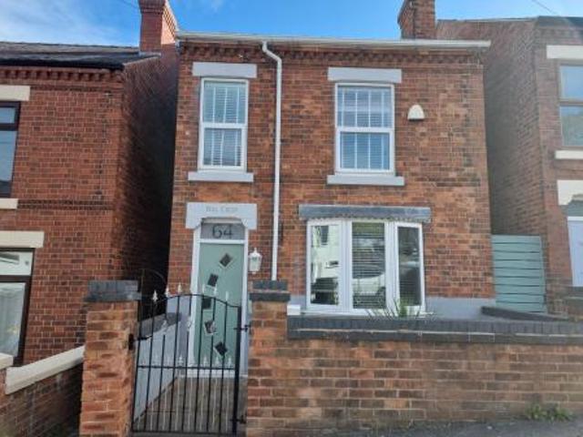 3 bedroom Detached house To Let