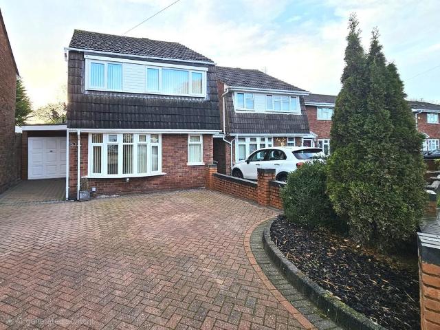 3 bedroom detached house to rent
