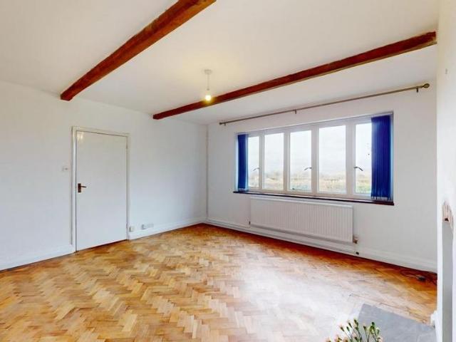 3 bedroom detached house to rent