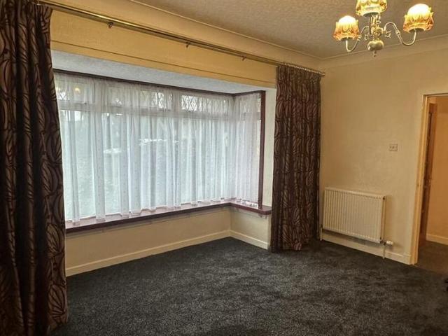 3 bedroom detached house to rent