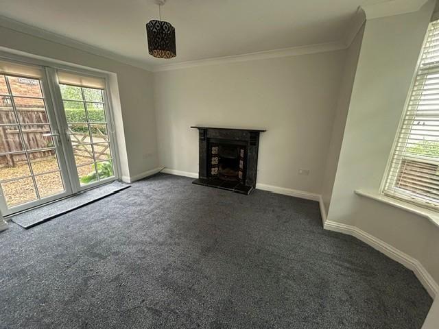 3 bedroom detached house to rent