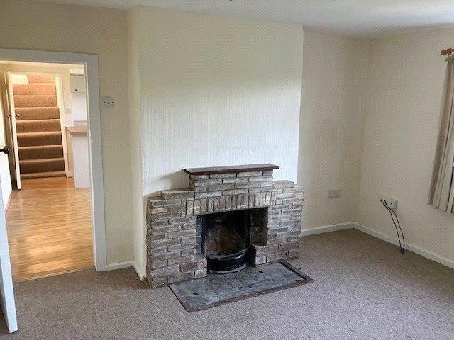3 bedroom detached house to rent