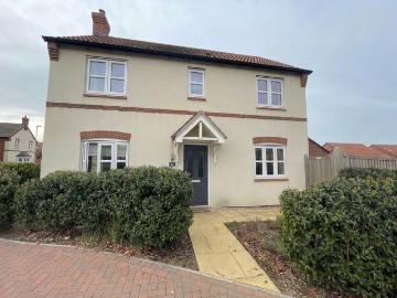 3 bedroom detached house to rent