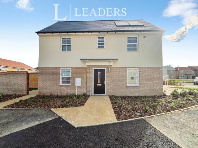 3 bedroom detached house to rent