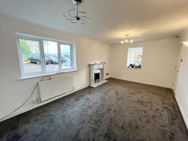 3 bedroom detached house to rent